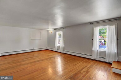 109 N Main St, Mercersburg, PA 17236 - photo 3