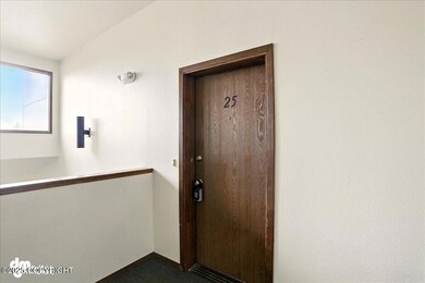 10260 JAMESTOWN #25