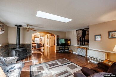 16490 Brown Rd, Dallas, OR 97338 - photo 6