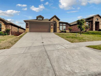 928 Deer Valley Dr, Weatherford, TX 76087 - photo 6