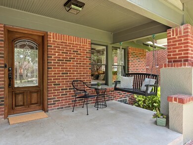 743 E 16th St, Houston, TX 77008 - photo 3