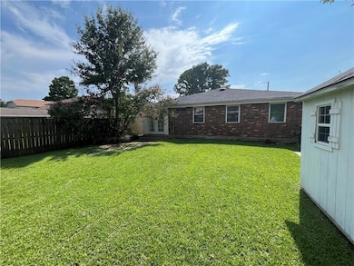 1913 Apple St, Metairie, LA 70001 - photo 2