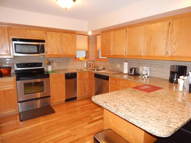 4141 Hemlock Trail, Pocono Pines, PA 18350 - photo 4