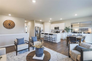 2613 Brook View Dr, Des Moines, IA 50317 - photo 5