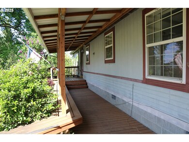 625 E 8th St, Rainier, OR 97048 - photo 5