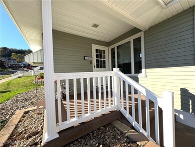 439 W 45th St, Shadyside, OH 43947 - photo 5