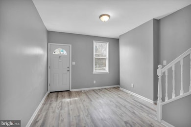 407 Powell St, Gloucester City, NJ 08030 - photo 3