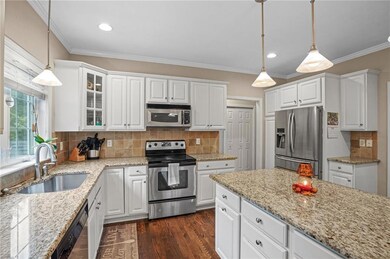 16 Paddock Dr, Plainville, MA 02762 - photo 7