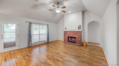1106 E 146th Place S, Glenpool, OK 74033 - photo 7
