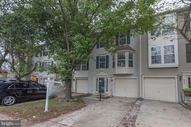 9042 Falcon Glen Ct, Bristow, VA 20136 - photo 2