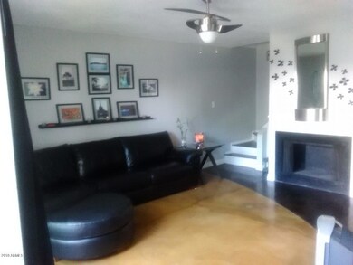 2 livingroom-30-1200x900