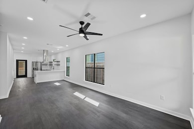 914 E 50th St, Austin, TX 78751 - photo 5