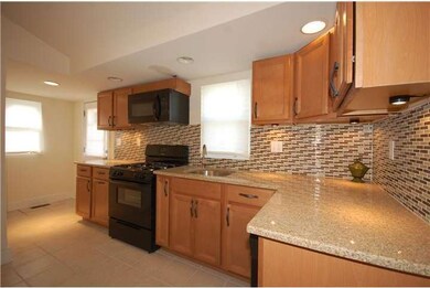 114 S Line St, Lansdale, PA 19446 - photo 5