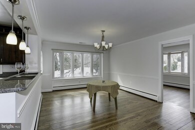 7313 Gordons Rd, Falls Church, VA 22043 - photo 5