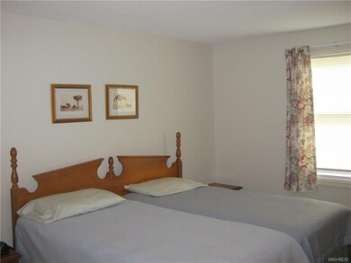 Large master with en suite bath and walk in closet