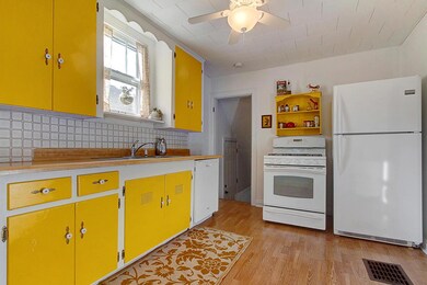 526 E. Tulane Rd. ~ Kitchen