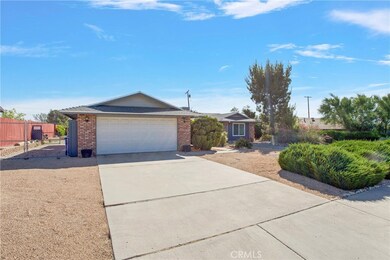 16966 Molino Dr, Victorville, CA 92395 - photo 3
