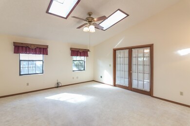 OakTree-4553-ZF-6838-20981-1-001-006