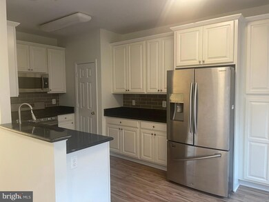 8323 Brooktree St, Laurel, MD 20724 - photo 7