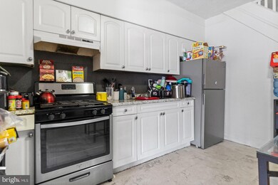 6123 Larchwood Ave, Philadelphia, PA 19143 - photo 6