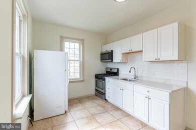 100 Potter St unit 4, Haddonfield, NJ 08033 - photo 3