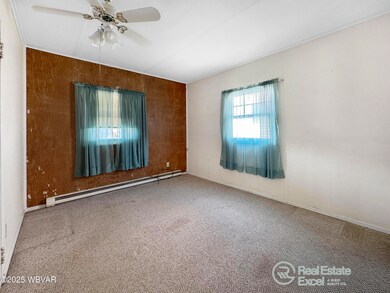 2064 Lincoln Dr, Williamsport, PA 17701 - photo 7