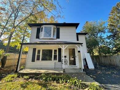 112 N Sumac Ave, Waukegan, IL 60085 - photo 4
