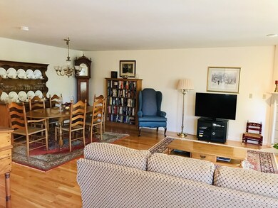 501 Lexington St unit 50, Waltham, MA 02452 - photo 2