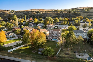 2002 Deer Run Dr, Ogden, UT 84405 - photo 4