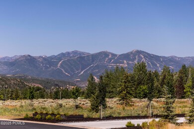 002_6770_east_cliff_view_court_-12_875