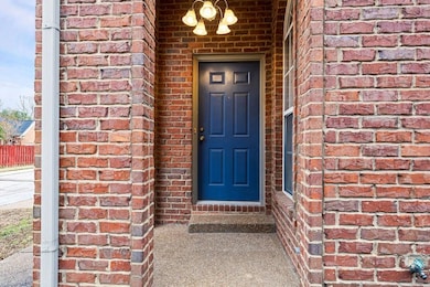 887 Dalemore Ln, Cordova, TN 38018 - photo 4