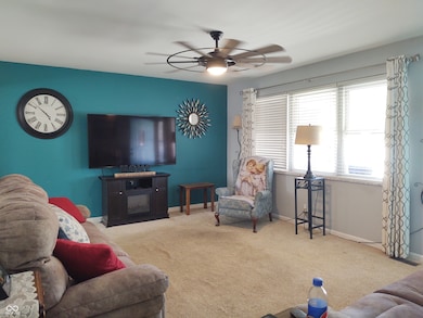 2630 Wedgewood Dr, Columbus, IN 47203 - photo 7