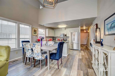 334 S Valley Dr, Nampa, ID 83686 - photo 3