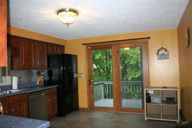 16 Lorisa Ln, Milford, NH 03055 - photo 5