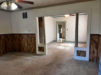 719 S Morgan St, Bluffton, IN 46714 - photo 4