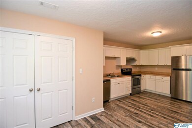 499 Lasalle St, Rainbow City, AL 35906 - photo 7
