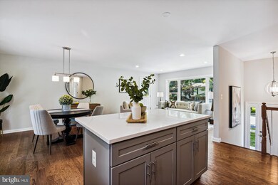 902 Lauren Ln SE, Vienna, VA 22180 - photo 7