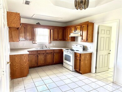 407 W Reid Dr, Donna, TX 78537 - photo 3