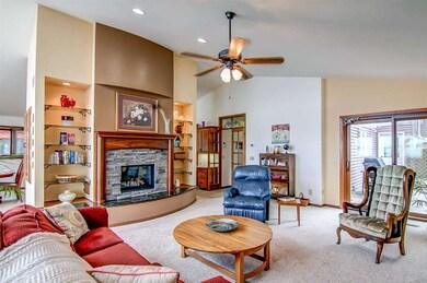 4204 Morris Park Rd, Mc Farland, WI 53558 - photo 4