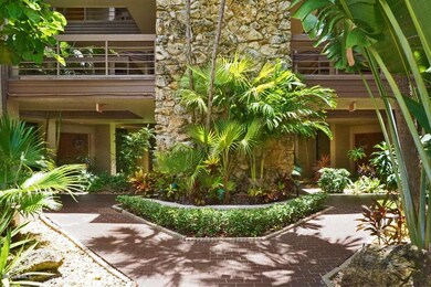 700 Wavecrest Ave-10