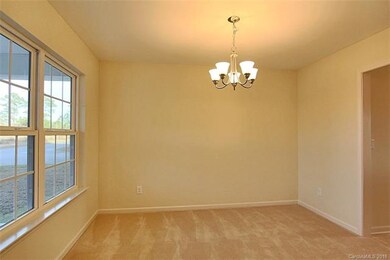 180 Altondale Dr unit 128, Statesville, NC 28625 - photo 5