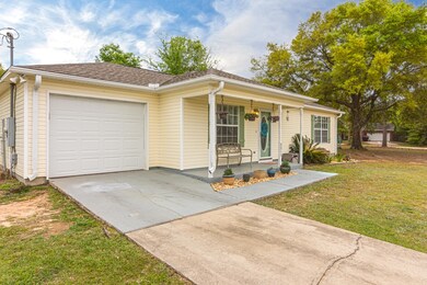 3311BroadviewCir-5