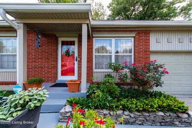 8916 Brandywyne Dr, Louisville, KY 40291 - photo 3