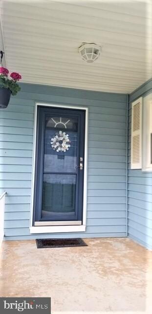 103 Coronet Dr, Linthicum Heights, MD 21090 - photo 4