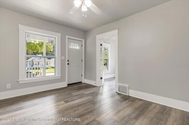 1834 Davis Ave, Lansing, MI 48910 - photo 6