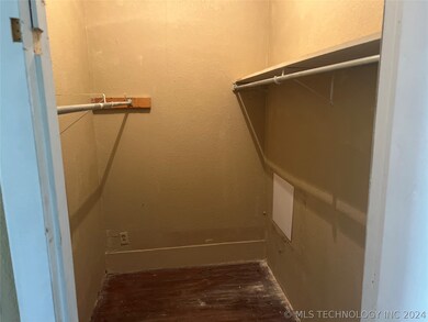 512 S Mission Ave, Tahlequah, OK 74464 - photo 4