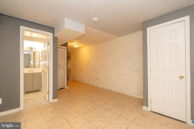 307 E 25th St unit BASEMENT APARTMENT, Baltimore, MD 21218 - photo 3