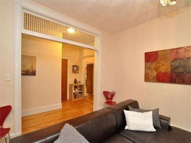 12 Kilsyth Rd unit 1, Brookline, MA 02445 - photo 3