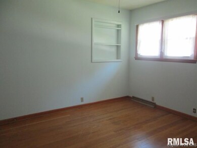 2190 Literberry Prentice Rd, Jacksonville, IL 62650 - photo 6