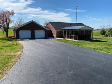 295 Hagan Ln, Harrodsburg, KY 40330 - photo 3